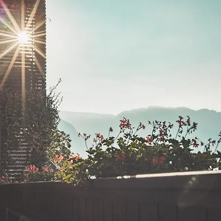 Turmwies Hotel Tirolo